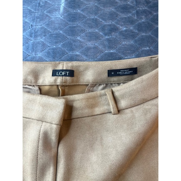 LOFT Faux Suede High Waist Curvy Skinny Pants Tan Camel Size 12 547187 - Picture 2 of 9